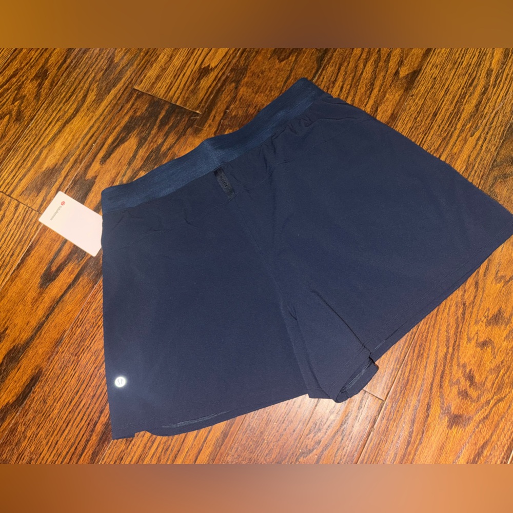 Lululemon License To Train HR Shorts 4” - Picture 2 of 2
